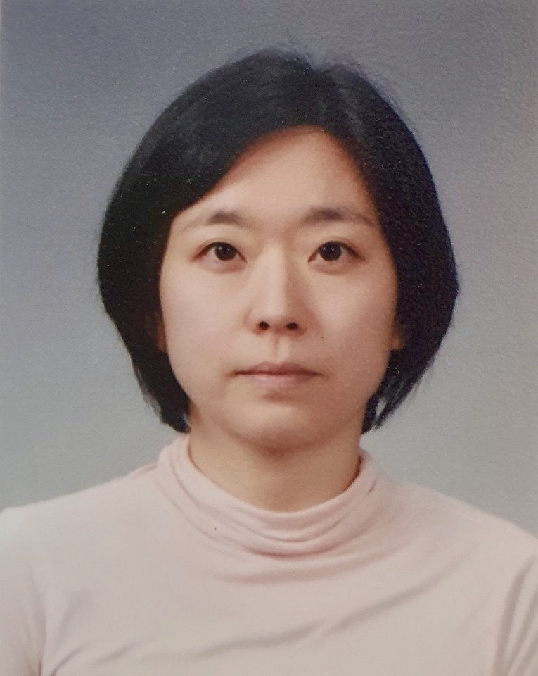 Jun Euy Ryung  Photo